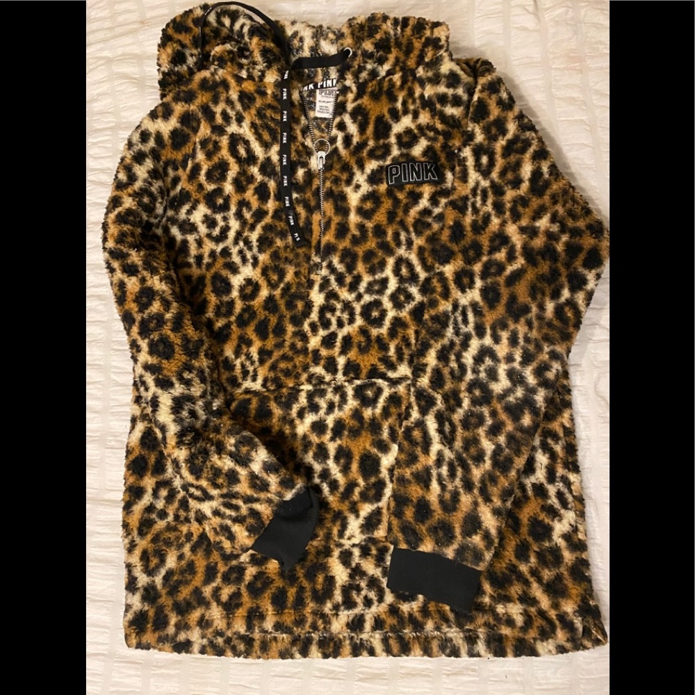 VS PINK Sherpa jacket